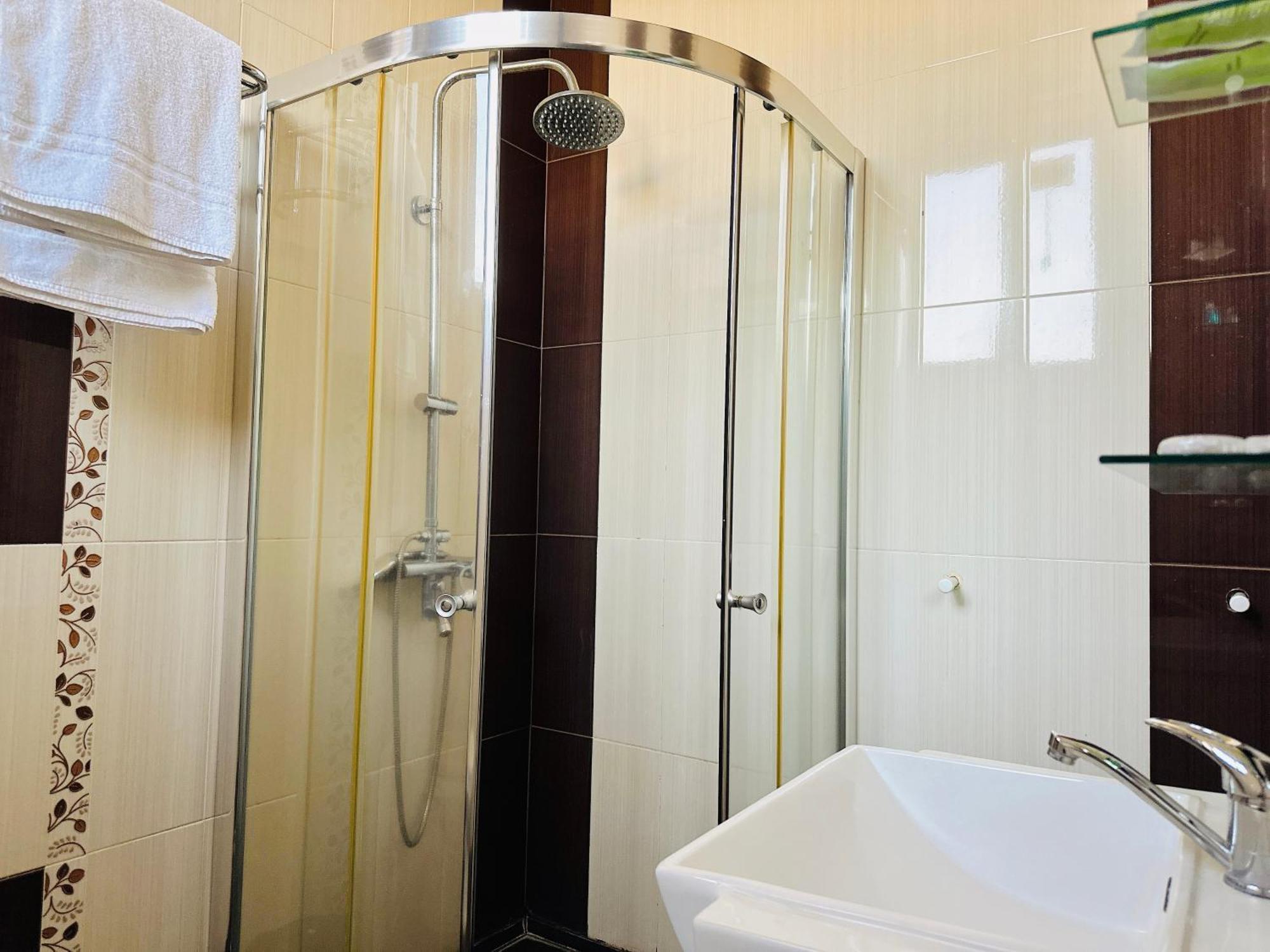 Sd Hotel Erivan Dış mekan fotoğraf