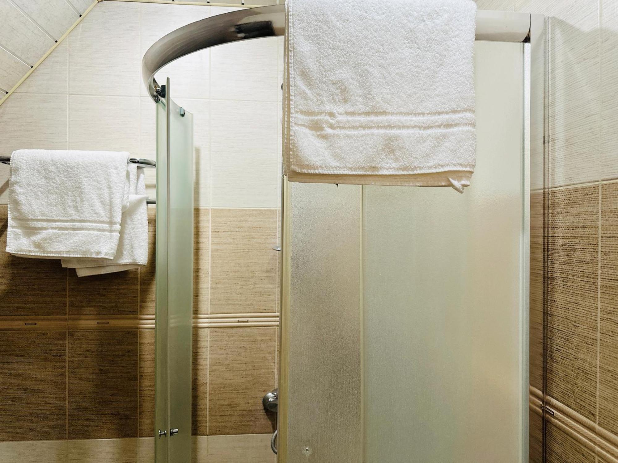Sd Hotel Erivan Dış mekan fotoğraf