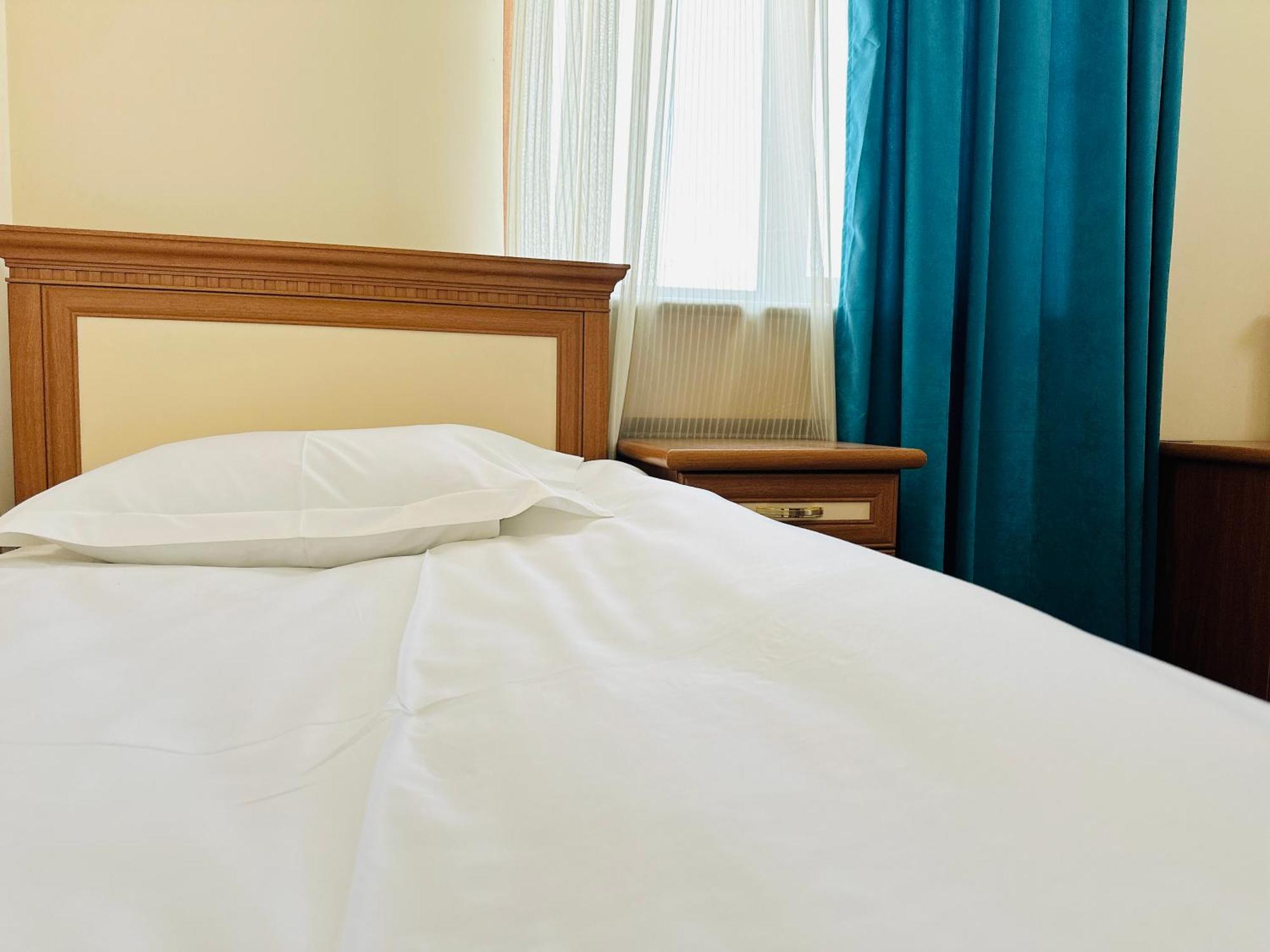 Sd Hotel Erivan Dış mekan fotoğraf